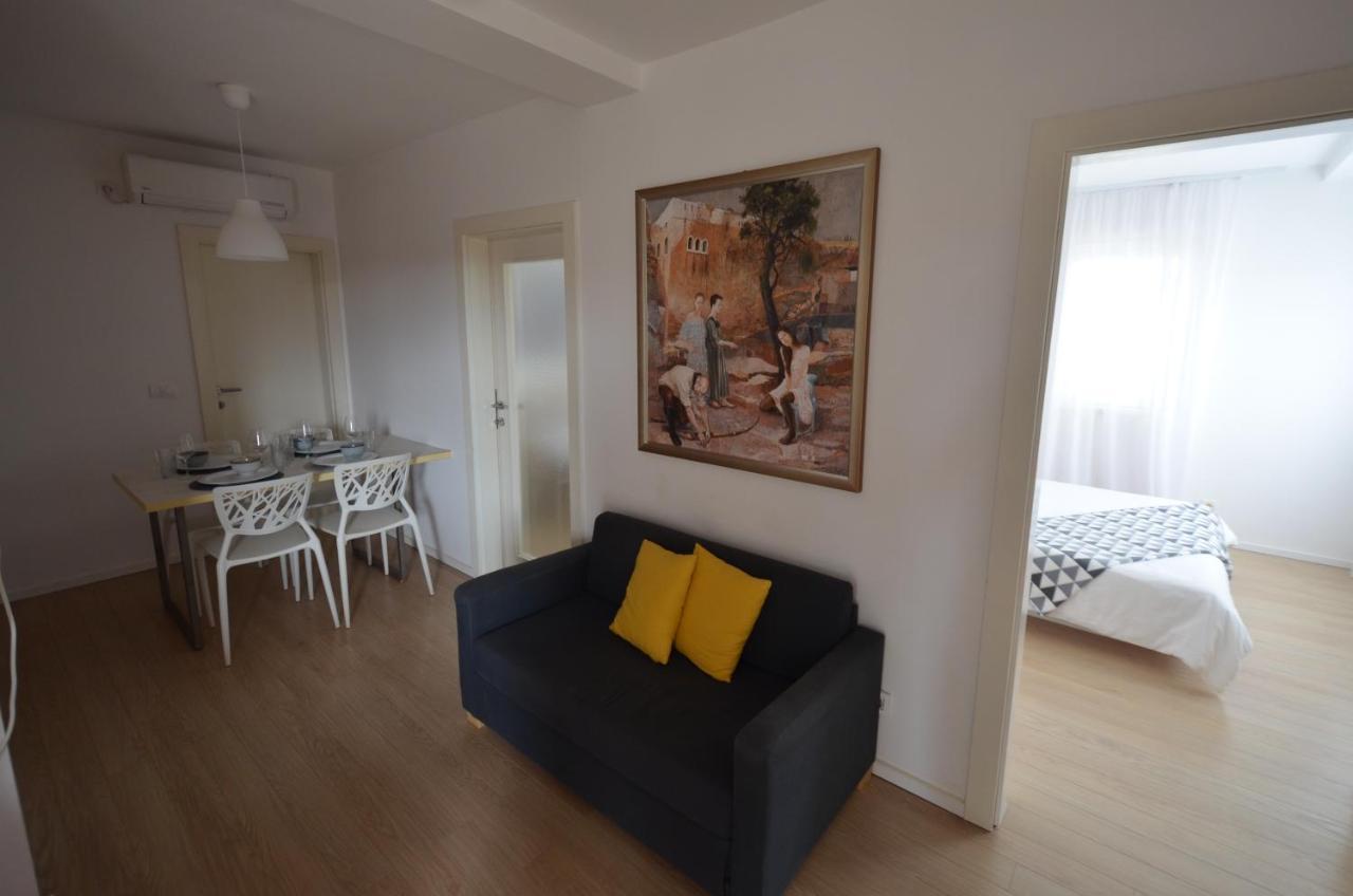 Apartments Karmen Maria Novigrad  Exterior photo